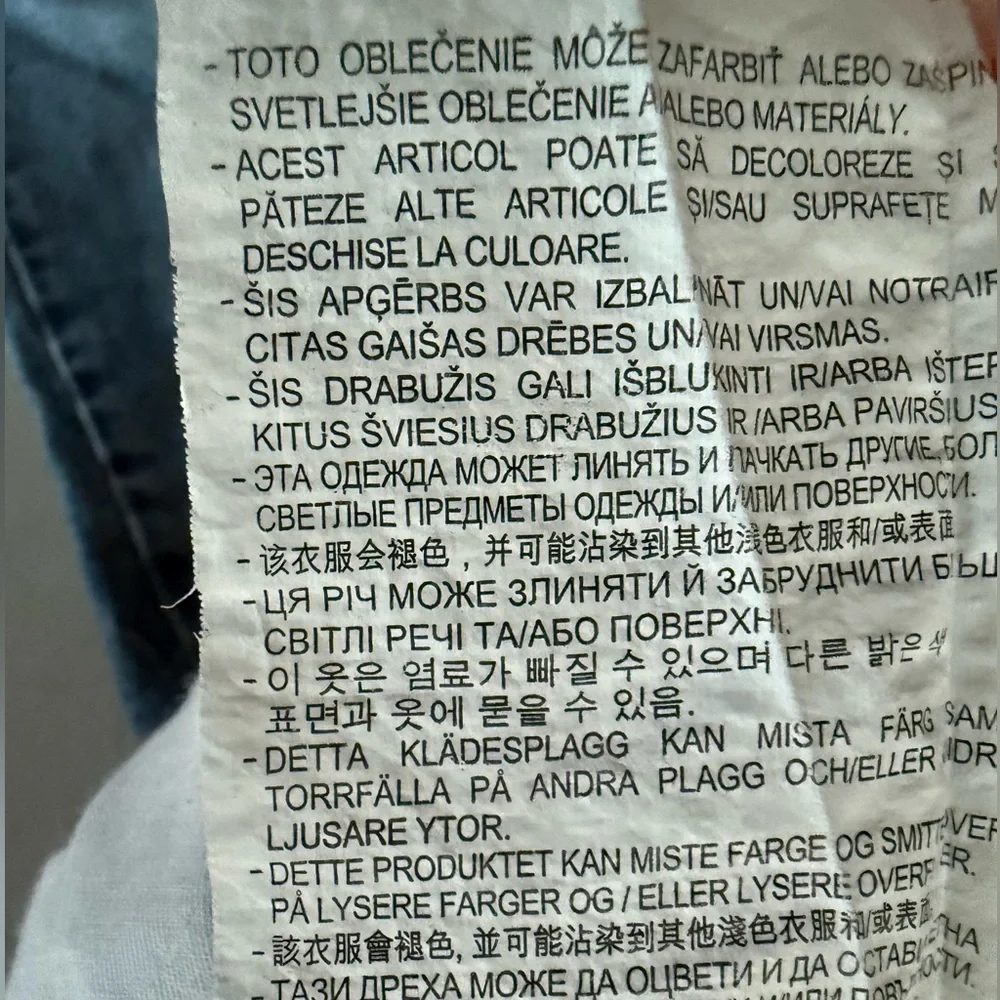 Zara Women's Blue Flare Jeans - Picture 9 of 9